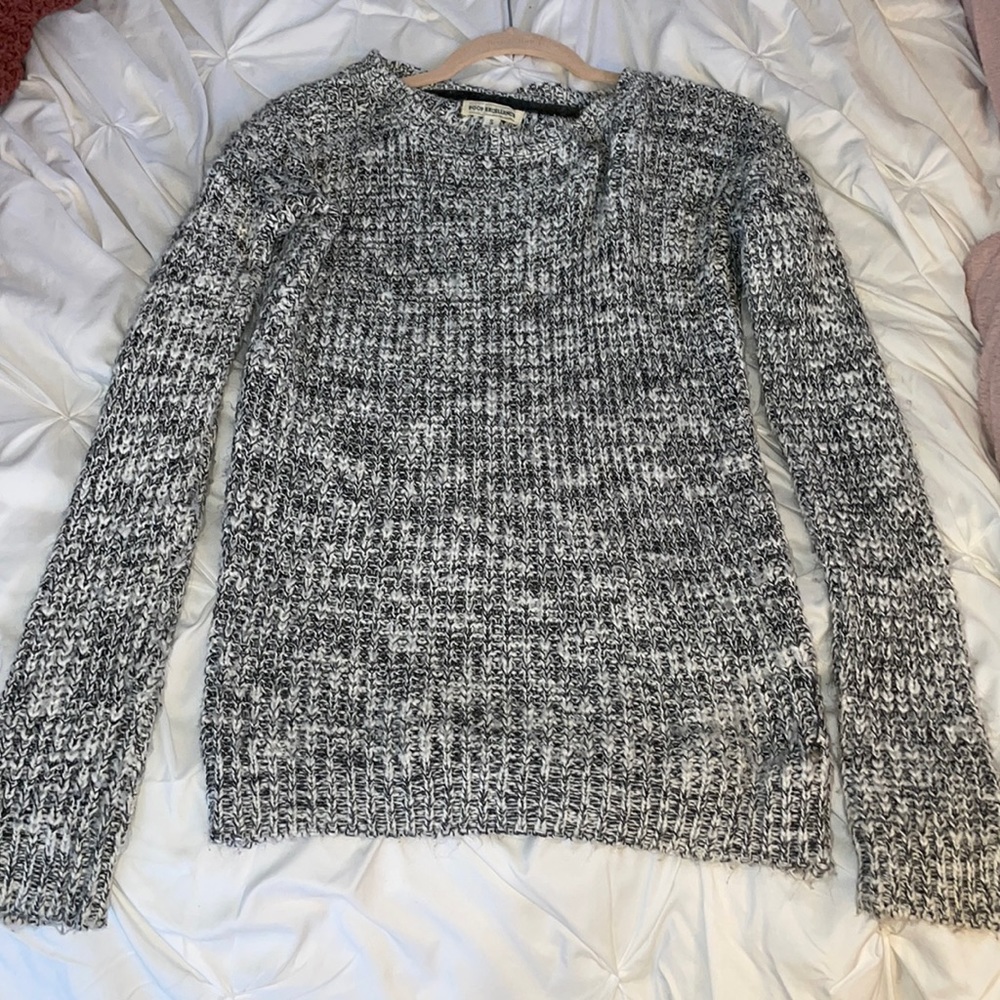 Gray oversize sweater